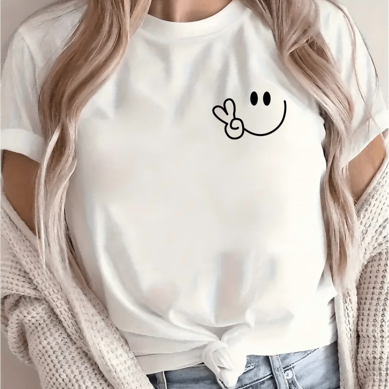 Women'S Casual Crew Neck T-Shirt with Smile Face Graphic, Short Sleeve, Regular Length, Letter Print Design, Soft Fabric, Perfect for Spring and Fall