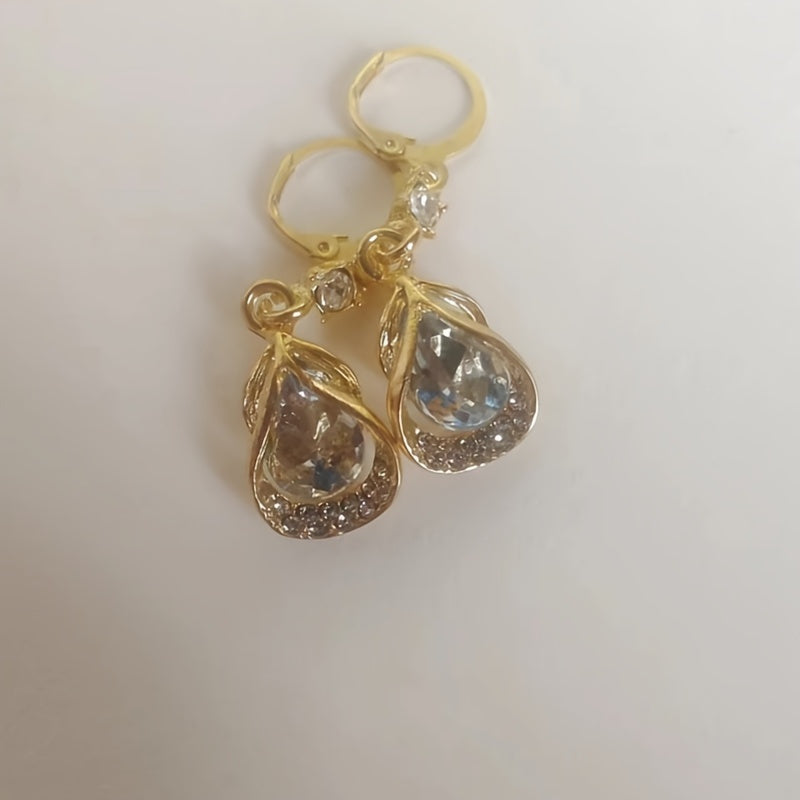 Droplet Dangle Earrings