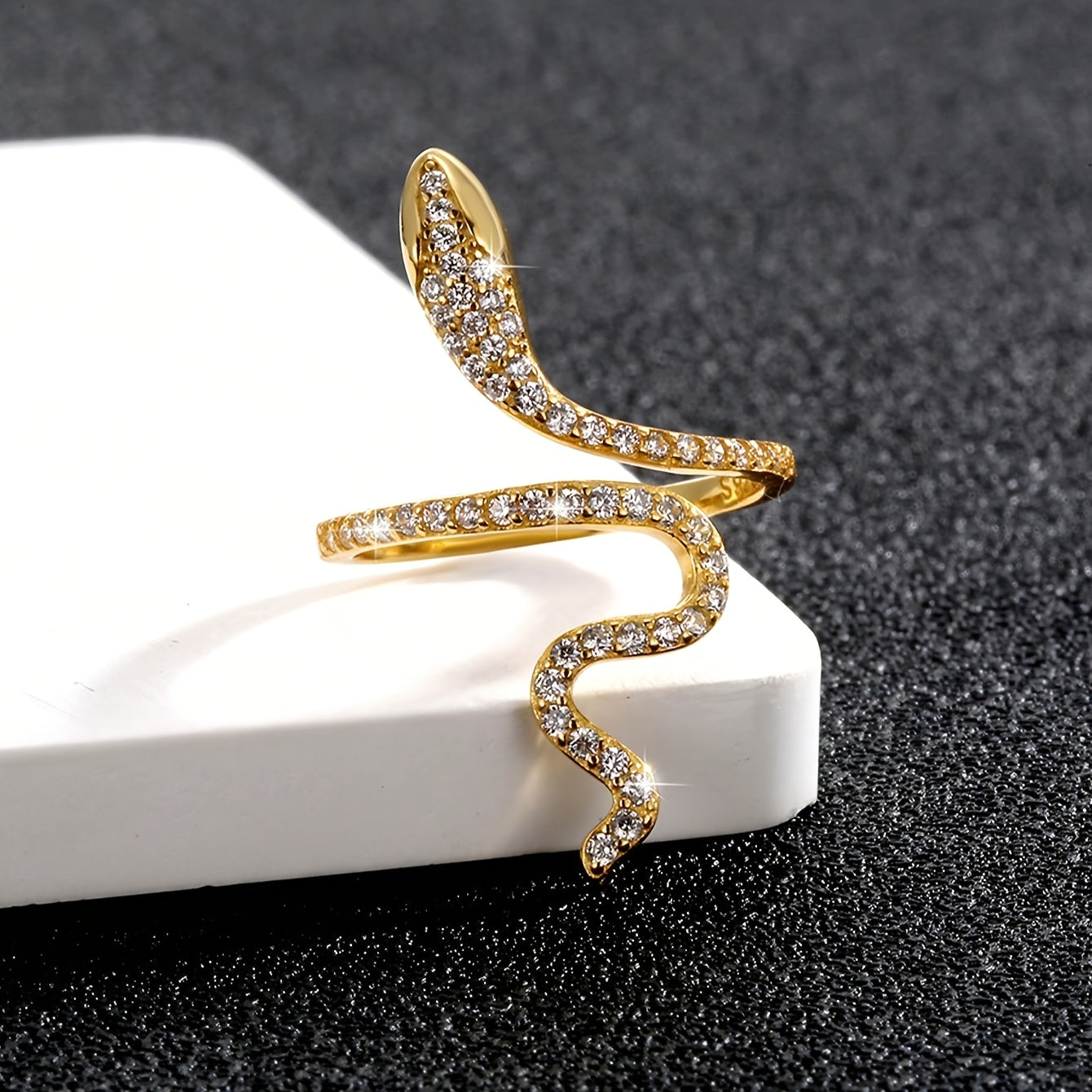 Elegant Snake-Shaped Alloy Ring for Women, Fashionable and Light Luxury, Unique Minimalist Style, High-end Open Index Finger Ring, Trendy Jewelry, Zinc Alloy with Rhinestones, Perfect for Valentine'S Day and Everyday Wear, Tr
