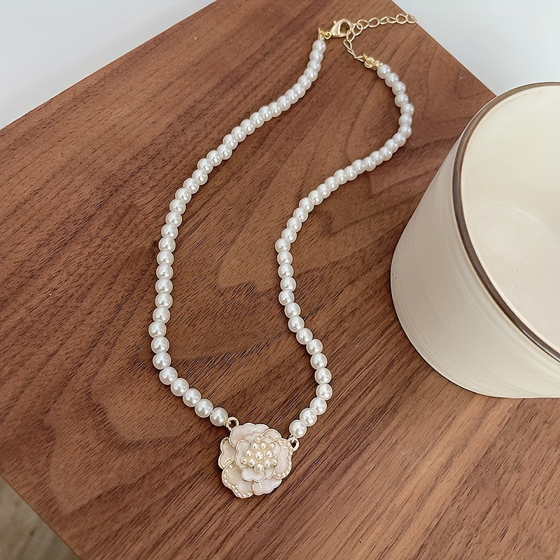 Camellia Flower Necklace for Women - Japanese Korean Style Elegant Layered Chain with Floral Pendant, Lightweight Luxury Jewelry for Daily Wear & Gift Giving, Year-Round Versatile Accessory, Decorations, Gift Jewelry, Natural