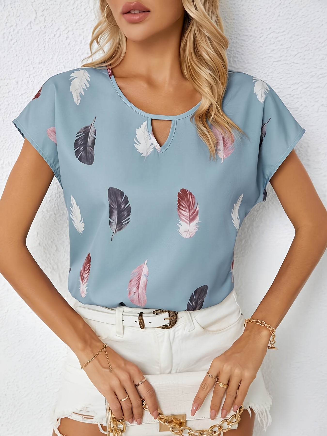 Women'S Elegant Print Round Neck Casual Short Sleeve Blouse - Light Blue with Pink, Black & White Feathers, Soft Polyester Fabric, Perfect for Spring & Summer Outfits, Ladies Blouses