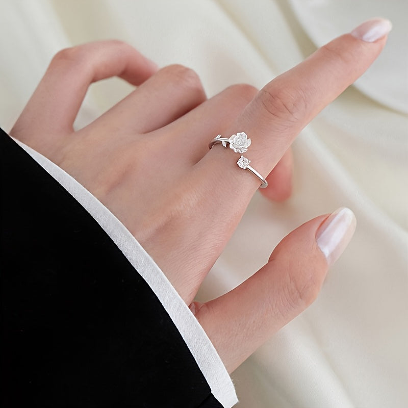 Elegant Floral Ring - Open Adjustable band