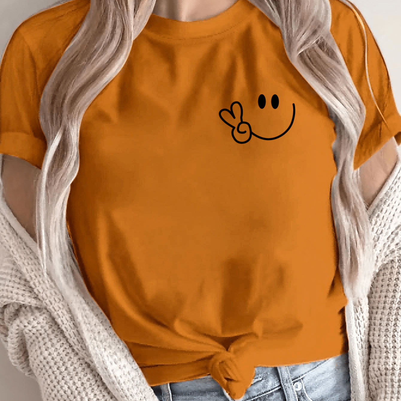 Women'S Casual Crew Neck T-Shirt with Smile Face Graphic, Short Sleeve, Regular Length, Letter Print Design, Soft Fabric, Perfect for Spring and Fall
