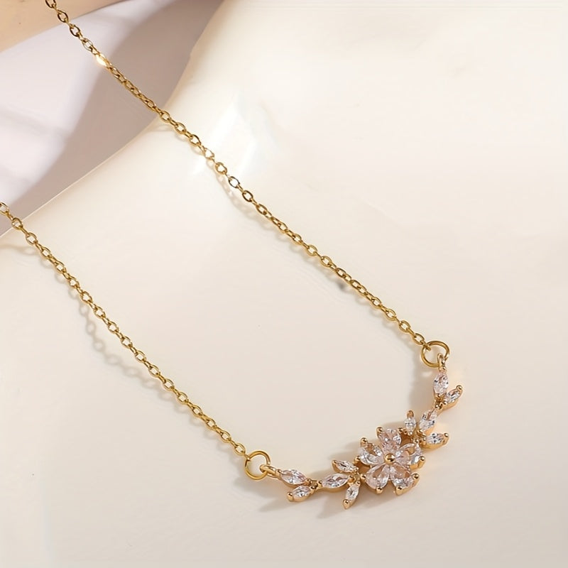 1pc Elegant Minimalist Floral Leaf Pendant Necklace - Golden-Tone Copper Chain with Sparkling Synthetic Synthetic Zirconia Stones, Versatile Everyday Jewelry Gift for Women, Flower Necklace, Delicate Craftsmanship, Special Oc