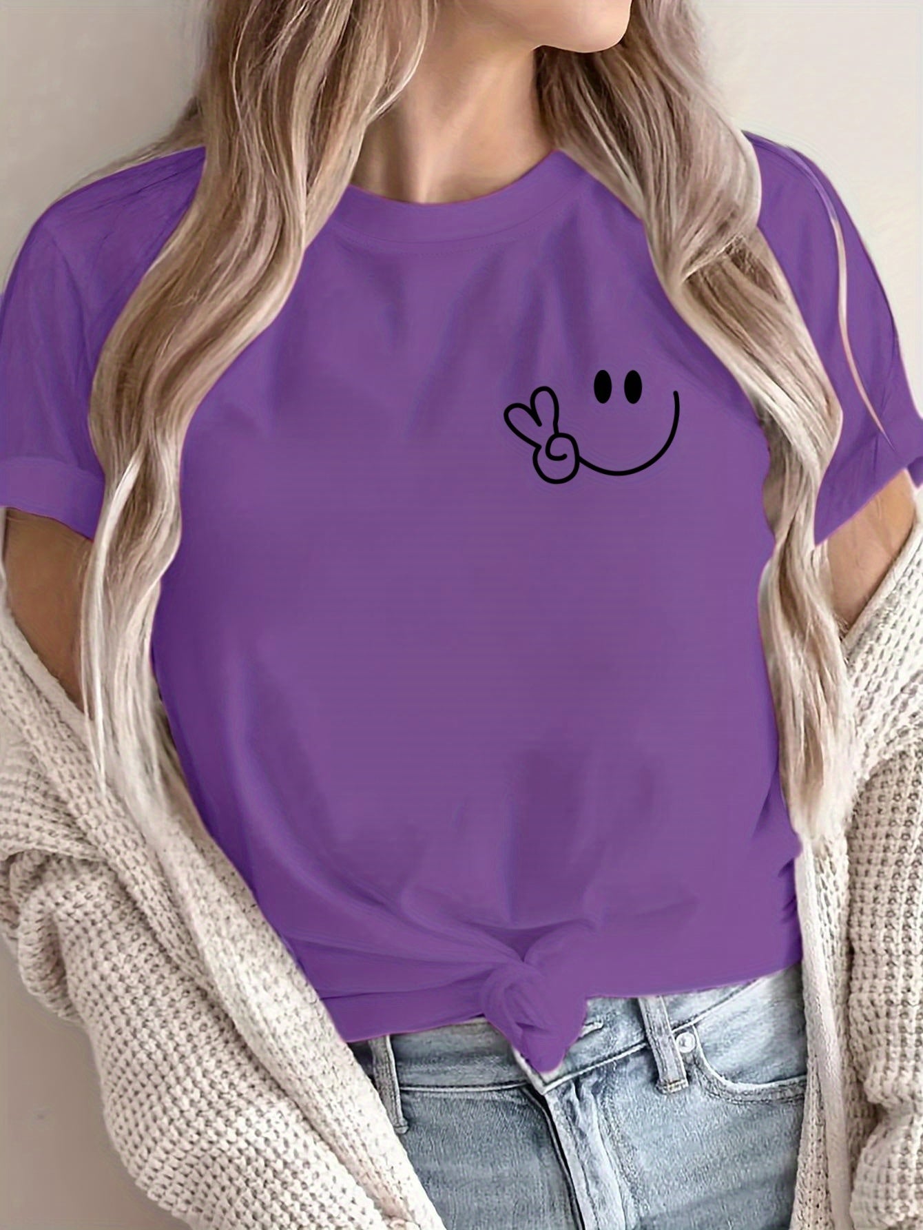 Women'S Casual Crew Neck T-Shirt with Smile Face Graphic, Short Sleeve, Regular Length, Letter Print Design, Soft Fabric, Perfect for Spring and Fall