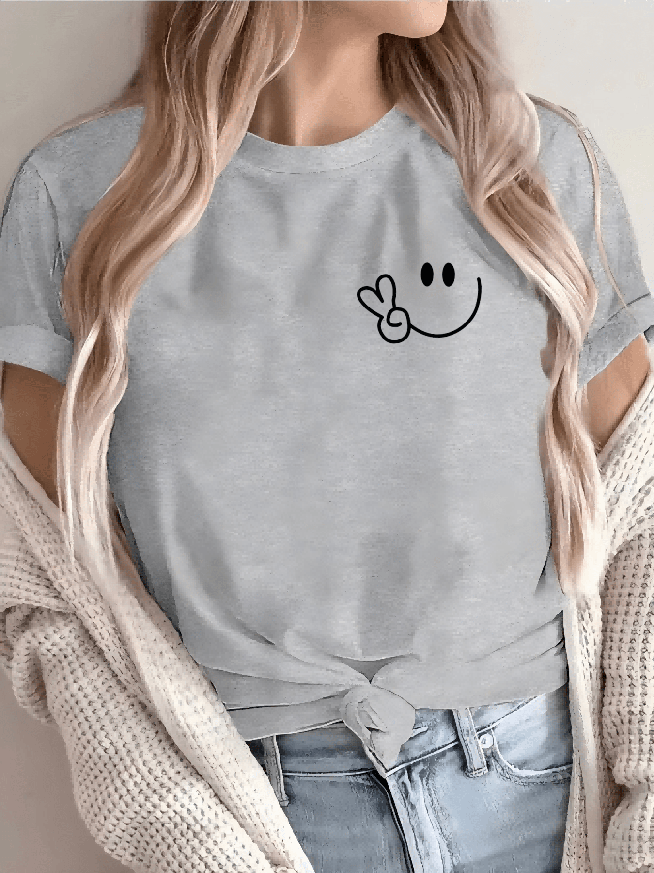 Women'S Casual Crew Neck T-Shirt with Smile Face Graphic, Short Sleeve, Regular Length, Letter Print Design, Soft Fabric, Perfect for Spring and Fall