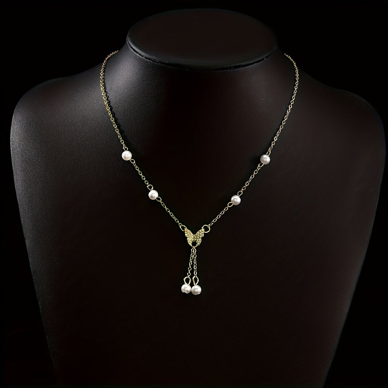 Butterfly Faux Imitation Pearl & Rhinestone Necklace - Adjustable Golden-Tone Chain, Elegant French-Inspired Jewelry for Women, Versatile Daily Wear, Travel Jewelry & Valentine's Day Gift, Everyday Accessory, Rhinestone Embel