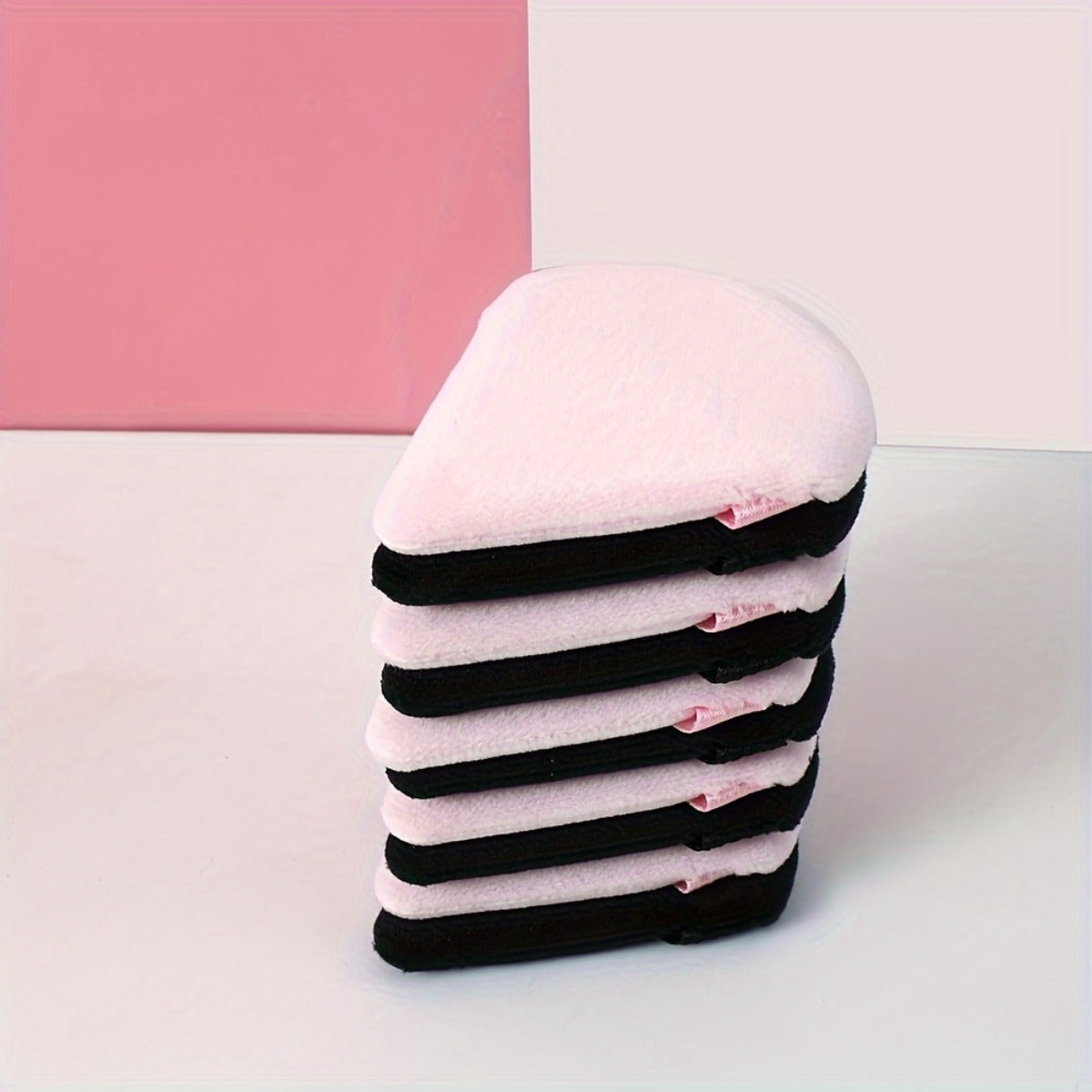 11/25pcs Reusable Triangular Makeup Sponges & Beauty Blenders - Soft Plush, Fragrance-Free, 3 Colors (Black/White/Pink) for Foundation, Powder, Blush - Gentle on Normal Light Beige, Face & Body Use, Makeup Sponges for Blendin