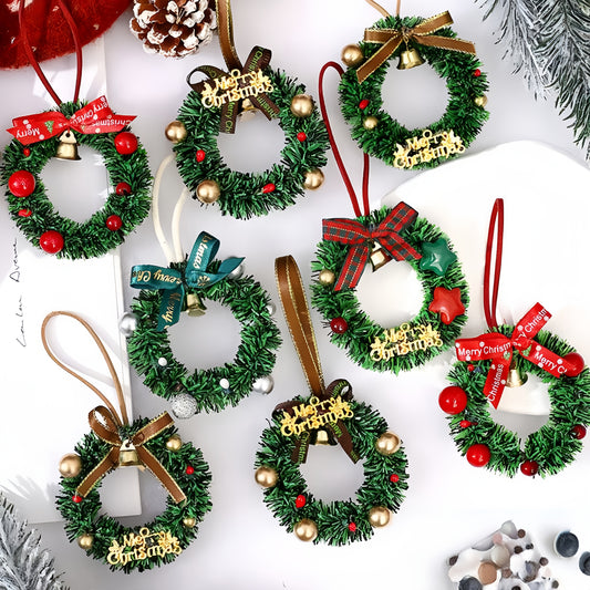 3pcs, 5pcs Random Styles Christmas Tree Decorative Window Display Pendants, Mini Wreath Ornaments, Handmade Mini Garland Hanging Decorations, Festive Car Bell Set for Holiday Atmosphere – Perfect for Christmas, Parties & Ne