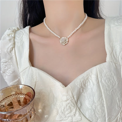 Camellia Flower Necklace for Women - Japanese Korean Style Elegant Layered Chain with Floral Pendant, Lightweight Luxury Jewelry for Daily Wear & Gift Giving, Year-Round Versatile Accessory, Decorations, Gift Jewelry, Natural