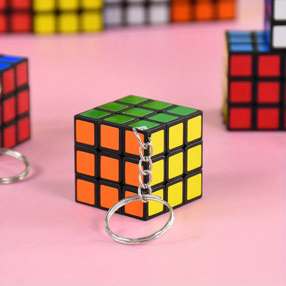 5pcs/Set Creative Mini Puzzle Cube Keychain 3X3Cm New Backpack And Key Pendant Promotional Gift Bag Accessories Wedding Birthday Party Guest Favorites Fashion Jewelry Decoration Gift, Halloween, Christmas
