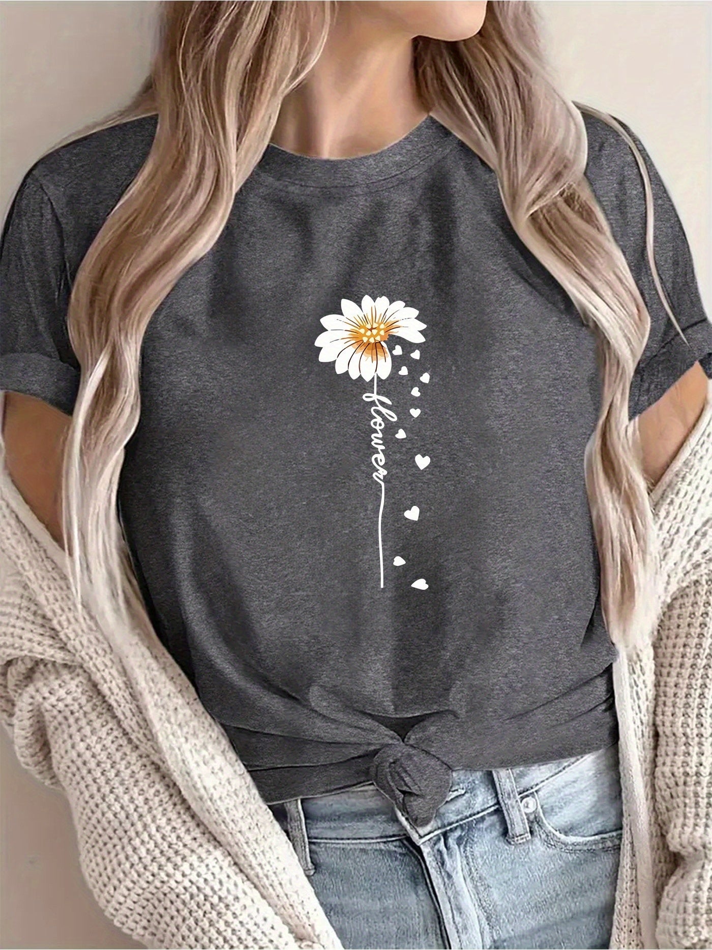 Women'S Floral Print T-Shirt - Casual & Vacation Style, Short Sleeve Crew Neck, Spring/Summer Collection, Machine Washable, Slim Fit with Vibrant Flower Design, Lightweight Polyester Blend, Perfect for Casual Attire, Casual S