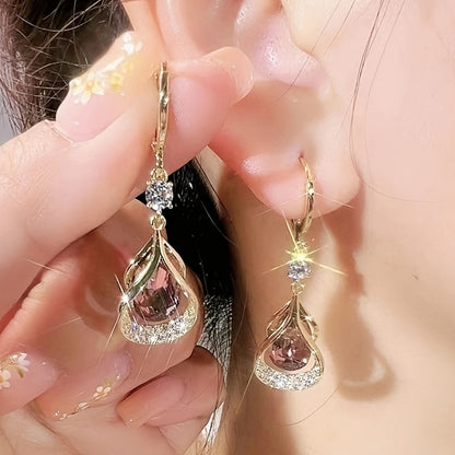 Droplet Dangle Earrings