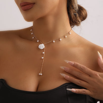 1pc Elegant Rose & Necklace with Cascading Tassel Pendant - White Floral Chain with Green Center, Artificial & Rose, Versatile Everyday Jewelry Gift for Women, Valentine's Day, Anniversary, Birthday, Year-Round Wear