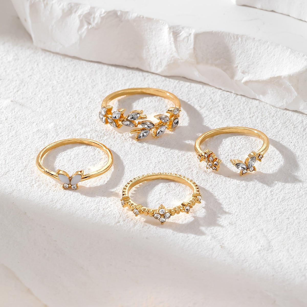 Elegant and Exquisite Y2K Style Sparkling Rhinestone Leaves Flowers Butterflies rings