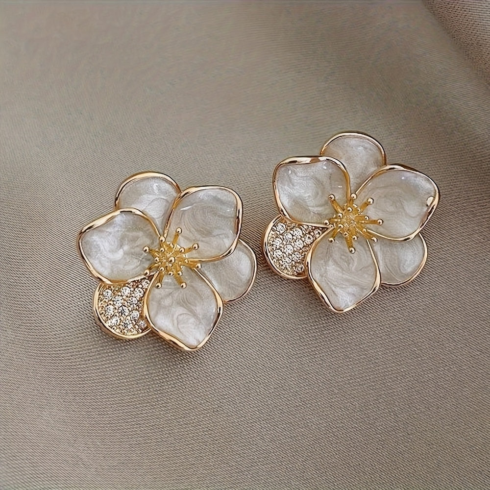 Stud Earrings Zinc Alloy with Rhinestone Accents, Versatile White Petal Design