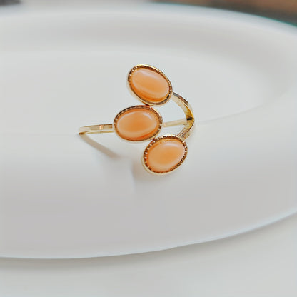 luxury leaf-shaped open ring