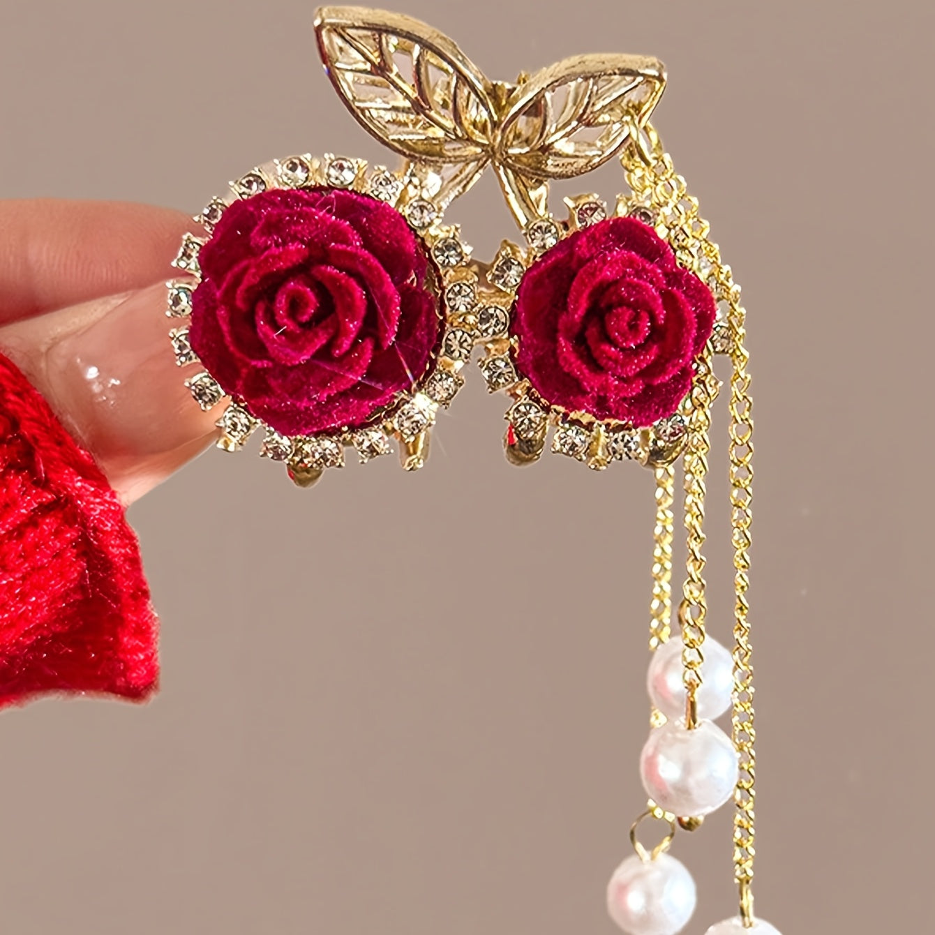 1pc Elegant Red Rose Tassel Claw Clip for Women - Sparkling Rhinestone Hair Accessory with Golden Accents, Perfect Gift for Special Occasions, Hair Accessories for