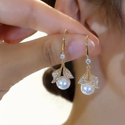 Vintage-Inspired Leaf & Faux Pearl Drop Earrings for Women - Zinc Alloy with Copper Posts, Perfect for Casual Attire