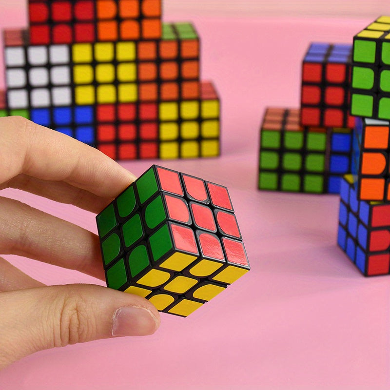 5pcs/Set Creative Mini Puzzle Cube Keychain 3X3Cm New Backpack And Key Pendant Promotional Gift Bag Accessories Wedding Birthday Party Guest Favorites Fashion Jewelry Decoration Gift, Halloween, Christmas