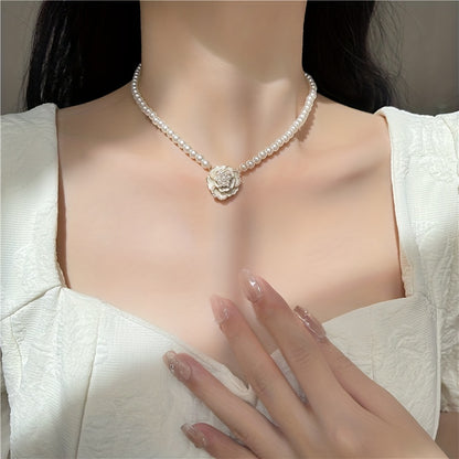 Camellia Flower Necklace for Women - Japanese Korean Style Elegant Layered Chain with Floral Pendant, Lightweight Luxury Jewelry for Daily Wear & Gift Giving, Year-Round Versatile Accessory, Decorations, Gift Jewelry, Natural