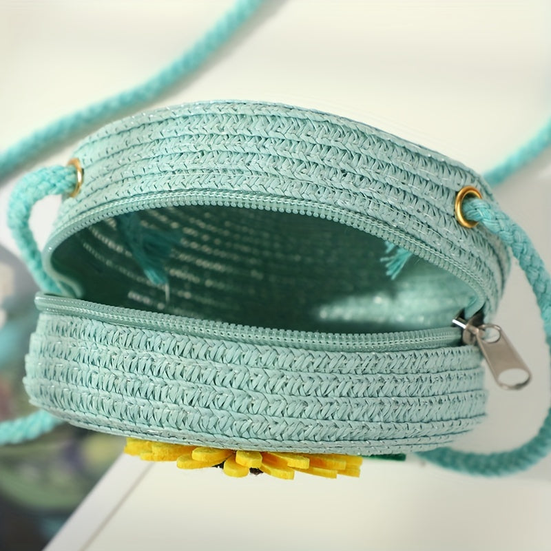 Chic Summer Straw Crossbody Bag for Youngsters - Durable, Zip Closure, Perfect for Beach & Everyday Use