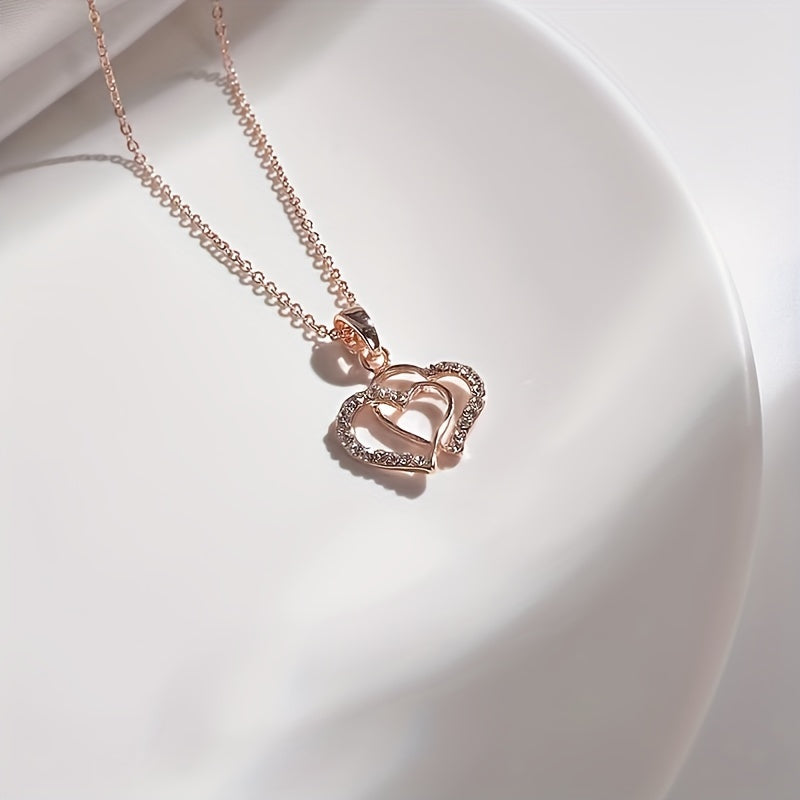 New Simple And Fashionable Irregular Double Heart Necklace Heart Necklace Heart Necklace Valentine's Day Gift