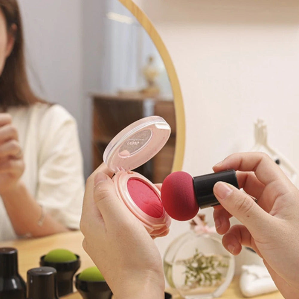 2pcs Handle Mushroom Makeup Sponge Portable Makeup Powder Puff Suitable for Wet and Dry Use Face Mushroom Head Makeup Sponge Foundation Makeup Sponge Powder Puff Beauty Tool Smooth Sponge
