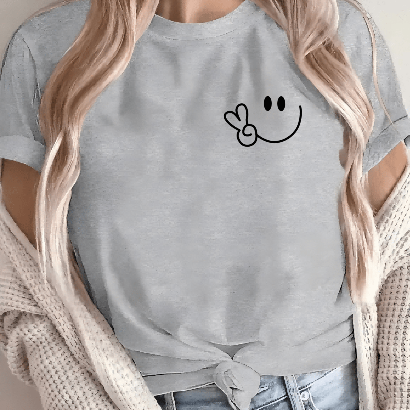 Women'S Casual Crew Neck T-Shirt with Smile Face Graphic, Short Sleeve, Regular Length, Letter Print Design, Soft Fabric, Perfect for Spring and Fall
