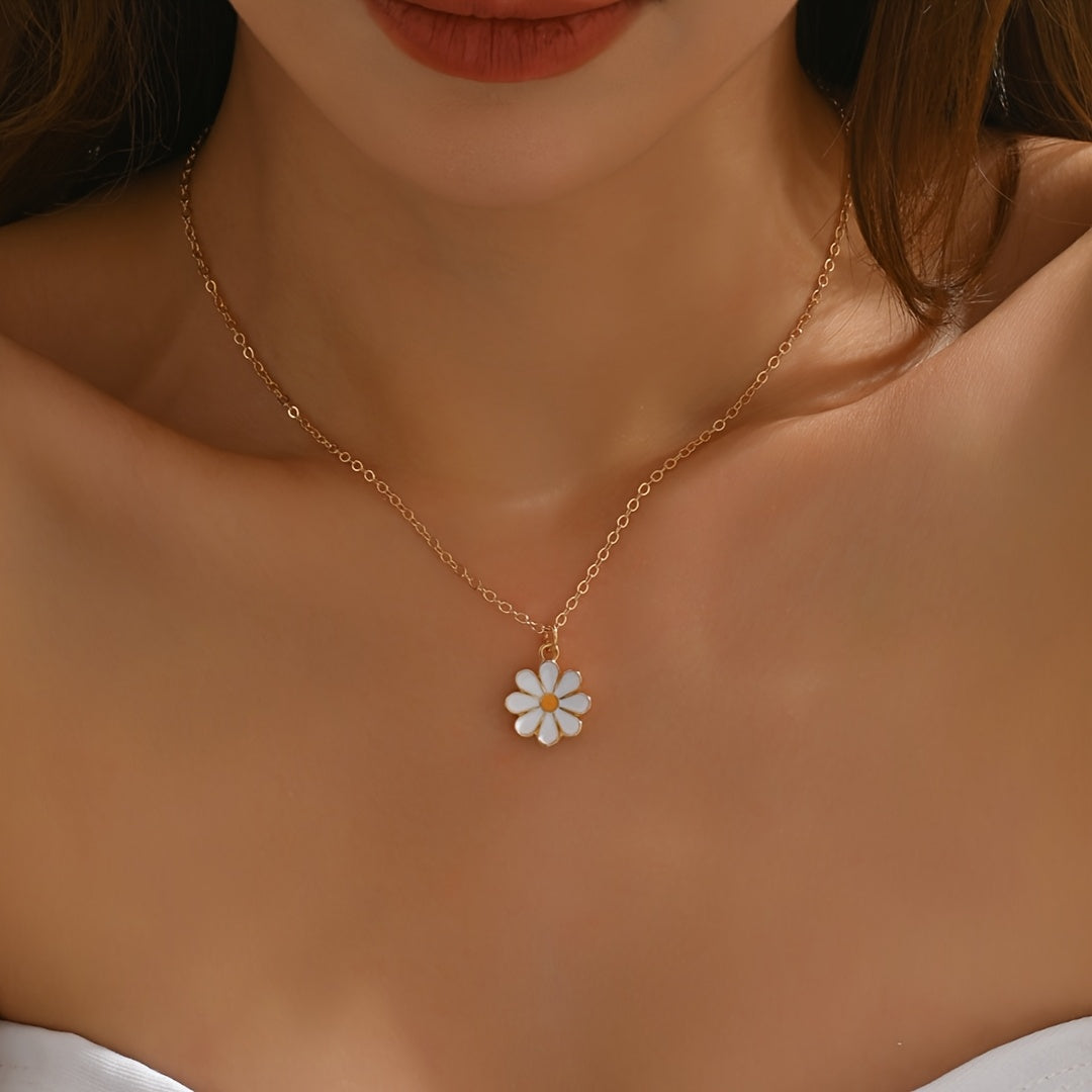 1pc Elegant Minimalist Golden-Plated White Enamel Daisy Pendant Necklace with Delicate Chain - Everyday & Music Festival Jewelry for Women, Year-Round Versatile Accessory, Necklace Pendant, Festival Fashion, Chic Appearance,