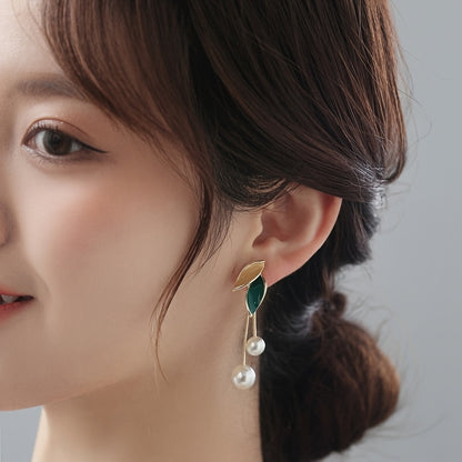 Elegant Leaf-Shaped Drop Earrings with Imitation Pearls