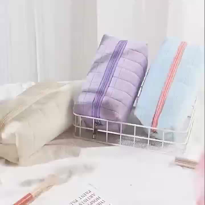 Soft Plaid Polyester Makeup Bag - Large Capacity, Odorless Travel Cosmetic Pouch with Zipper for Brushes & Storage,