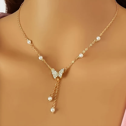 Butterfly Faux Imitation Pearl & Rhinestone Necklace - Adjustable Golden-Tone Chain, Elegant French-Inspired Jewelry for Women, Versatile Daily Wear, Travel Jewelry & Valentine's Day Gift, Everyday Accessory, Rhinestone Embel